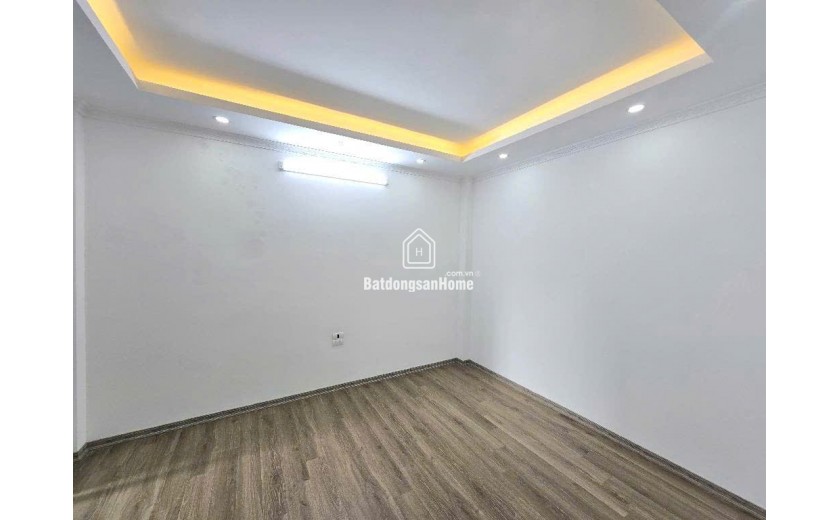 NHÀ  ĐẸP  ĐẠI ÁNG -MỚI KOONG -4 TẦNG – Ô TÔ ĐỖ CỬA – GẦN HỒ ĐIỀU HÒA – CHỈ 4 TỶ!